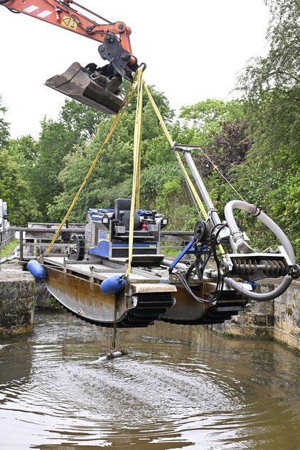 Schleuse Bamberg Entschlammung Truxor